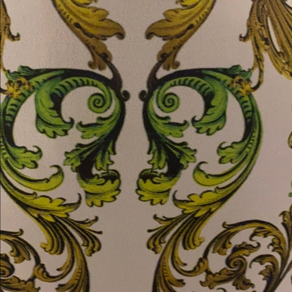 Genese Blouse - Picture 15 of 15